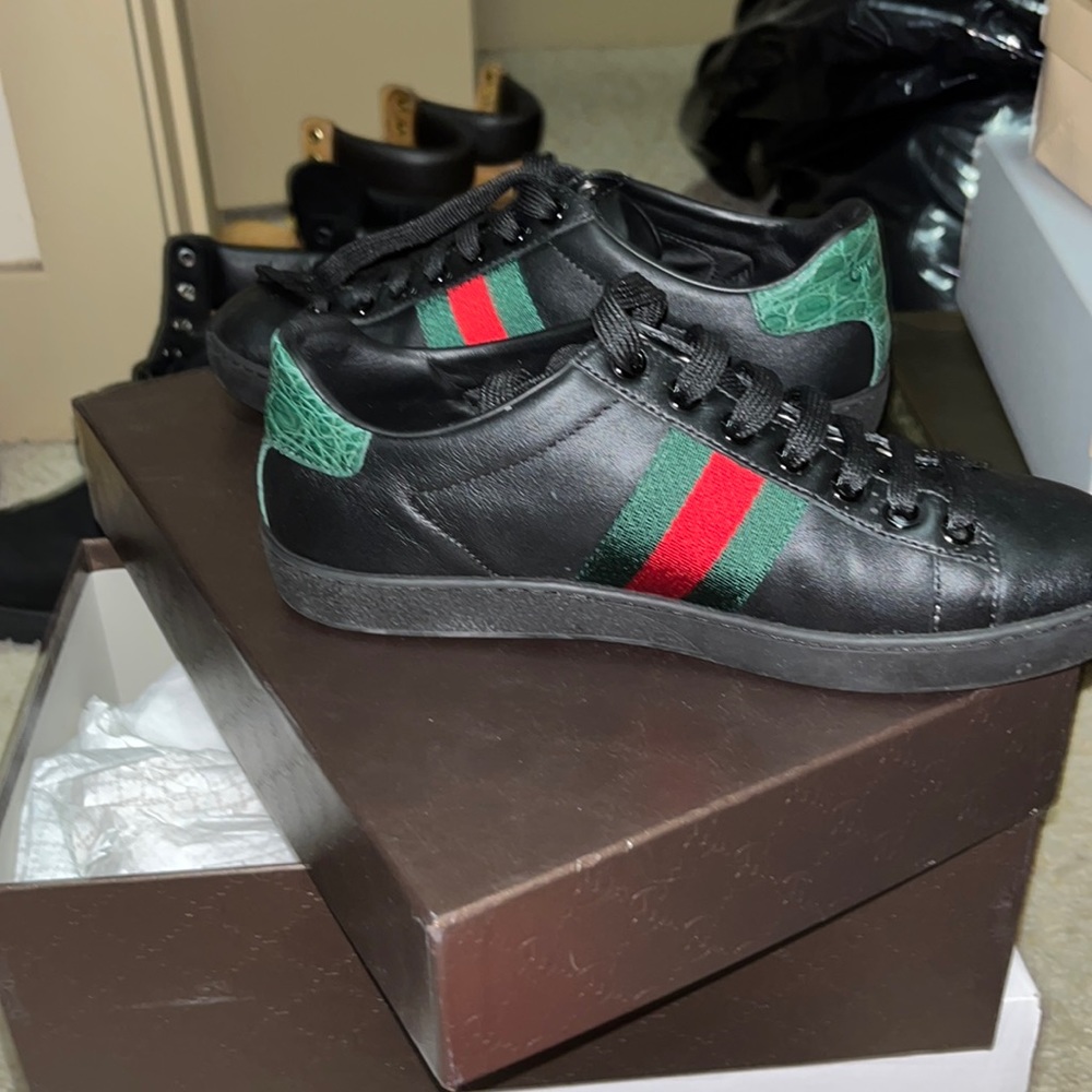 Gucci casual women sneakers serious inquires